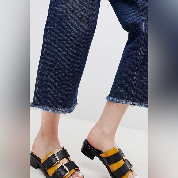 ASOS Design high waist raw hem cropped wide leg stretch jeans 🦋 blue striped - Picture 3 of 16